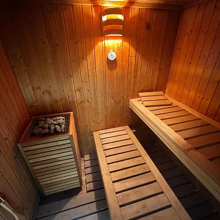 Burg Schöna Ferienhaus