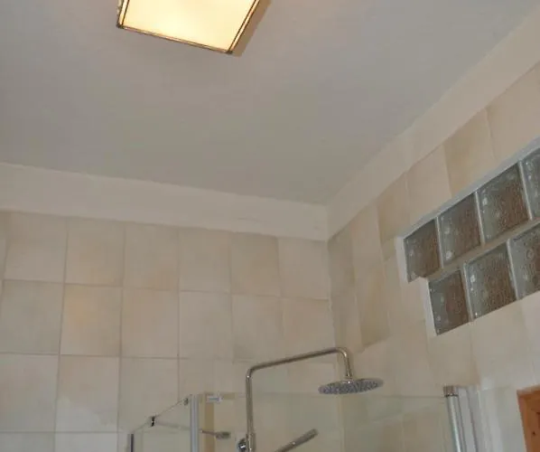 Burg Schoena Feriehus *