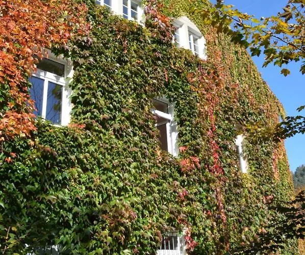 Feriehus Burg Schoena *