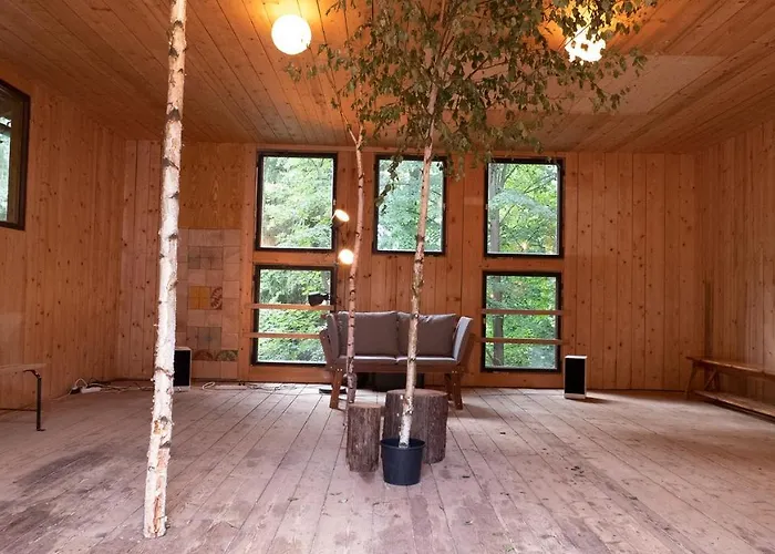 Burg Schoena Feriehus *